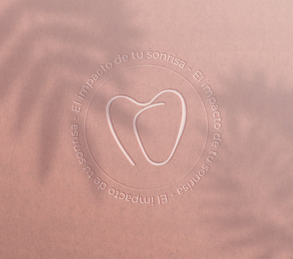 Slider image (8) Margarita Diaz Odontologia Estetica